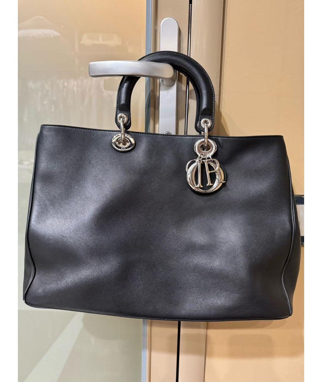CHRISTIAN DIOR Черная сумка тоут из лакированной кожи, фото 9