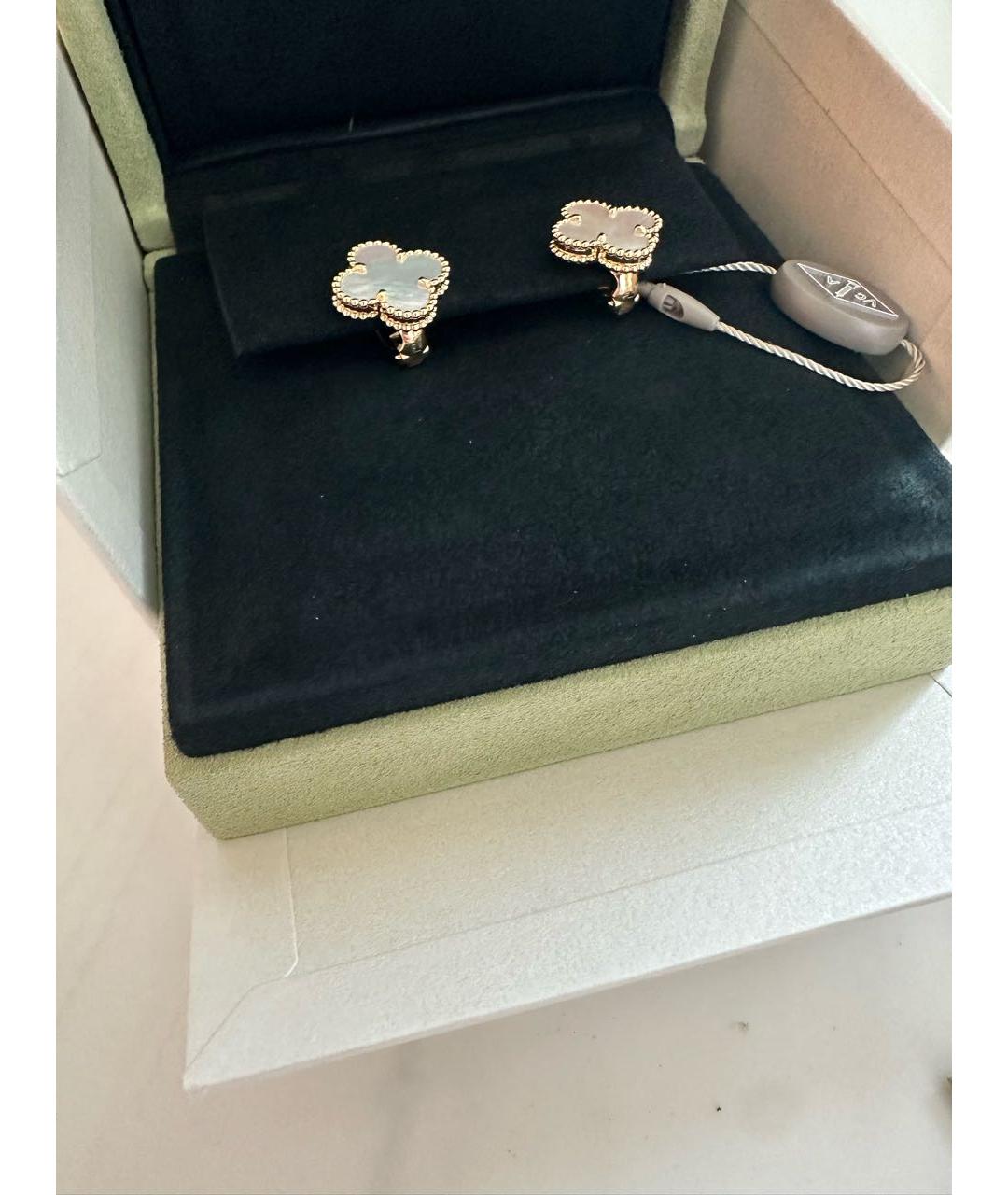 VAN CLEEF & ARPELS Белые серьги из желтого золота, фото 4