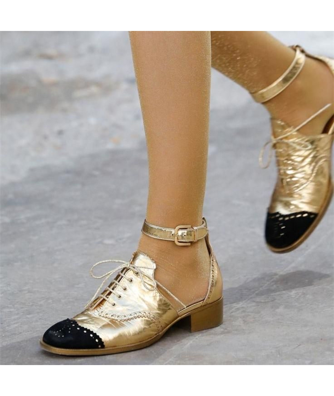 CHANEL PRE-OWNED Золотые кожаные ботинки, фото 6
