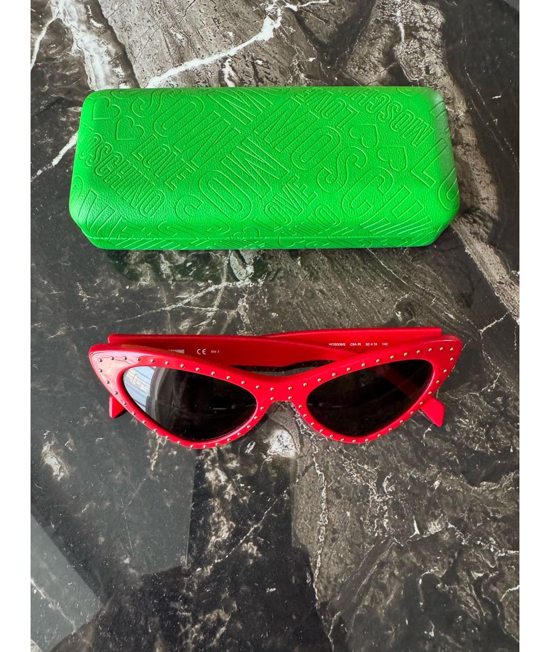 MOSCHINO Красные пластиковые солнцезащитные очки, фото 3