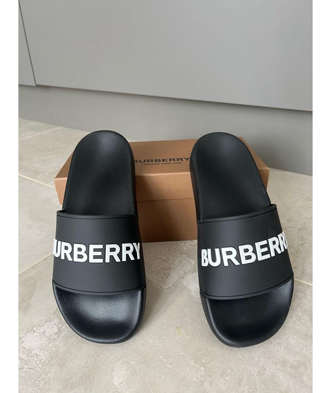 BURBERRY Черные резиновые шлепанцы, фото 7
