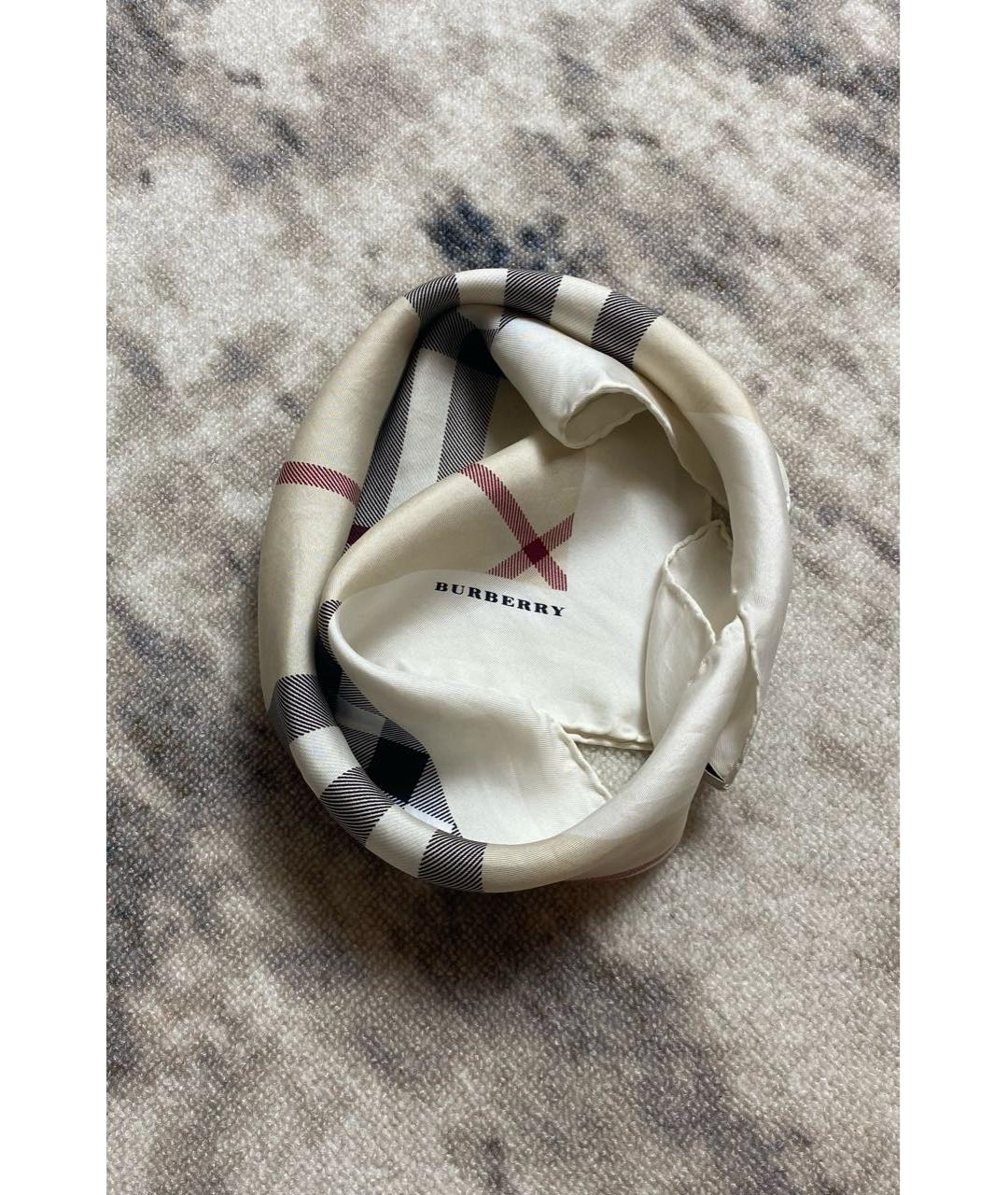 BURBERRY Бежевый шелковый платок, фото 2