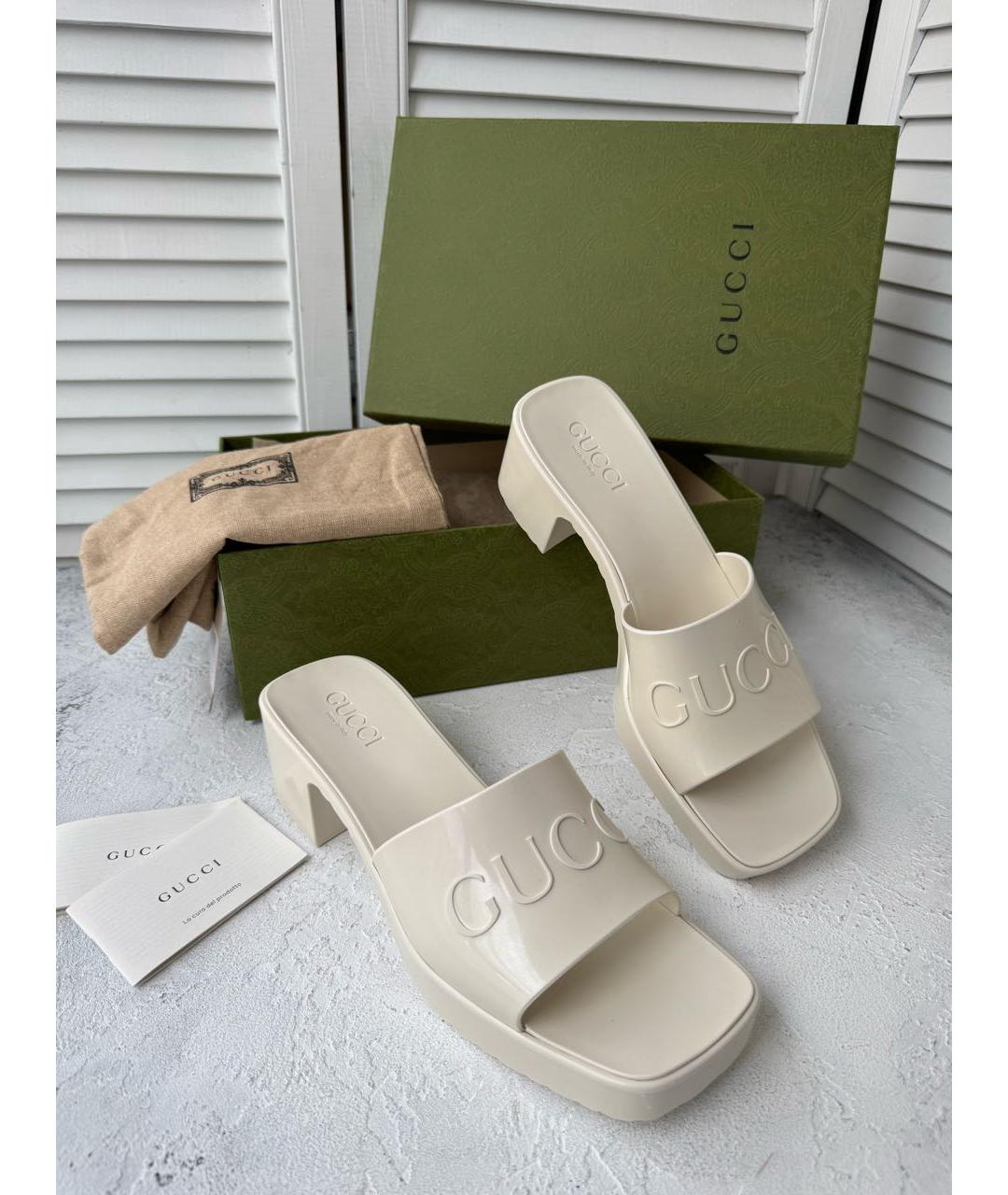 GUCCI Белые резиновые мюли, фото 2