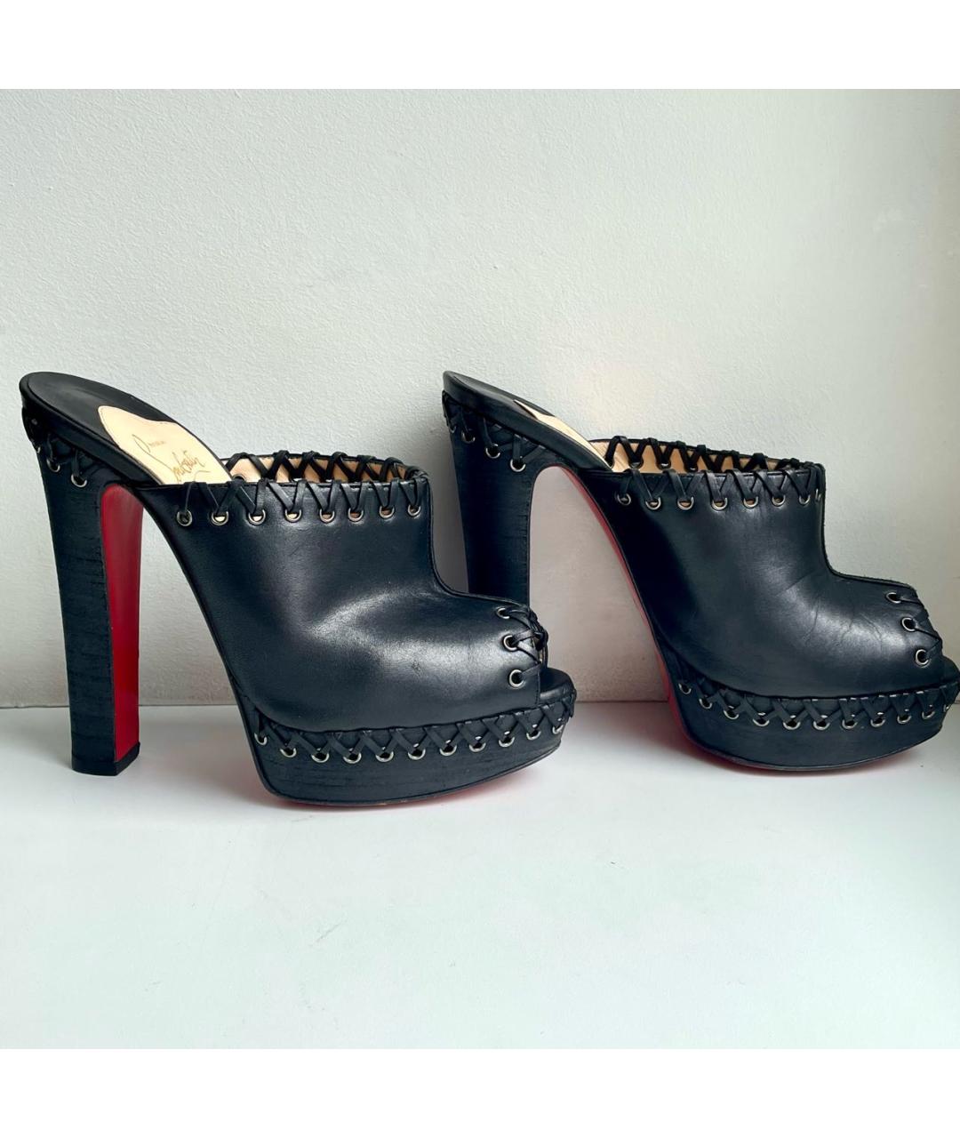 CHRISTIAN LOUBOUTIN Черные кожаные сабо, фото 8