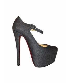 CHRISTIAN LOUBOUTIN Туфли