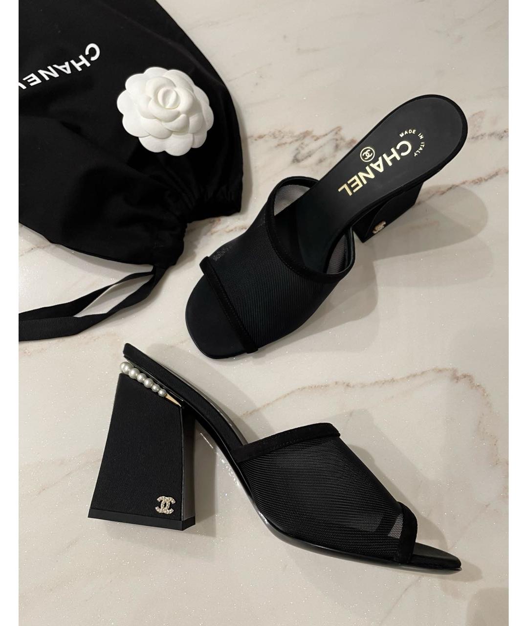 CHANEL Черные босоножки, фото 2