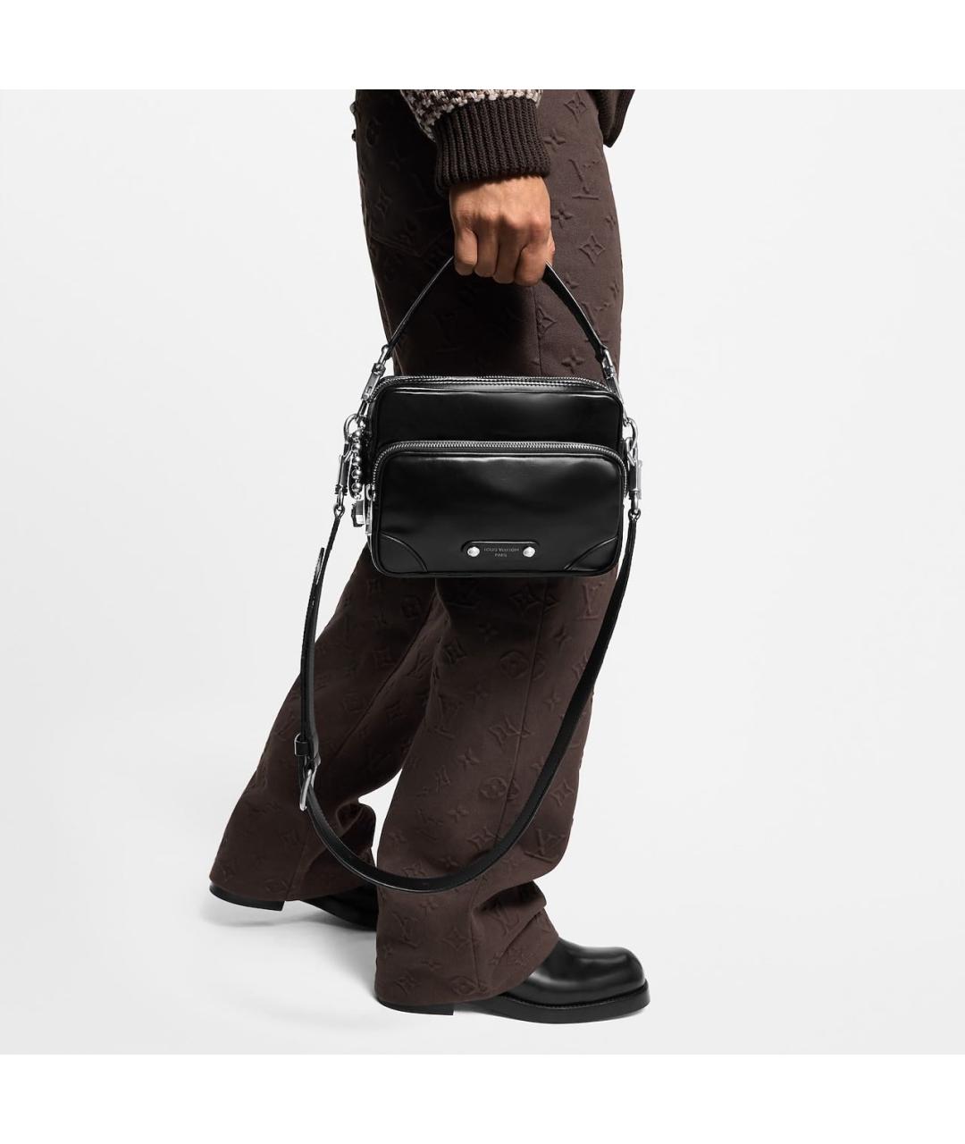 LOUIS VUITTON Черная кожаная сумка на плечо, фото 4