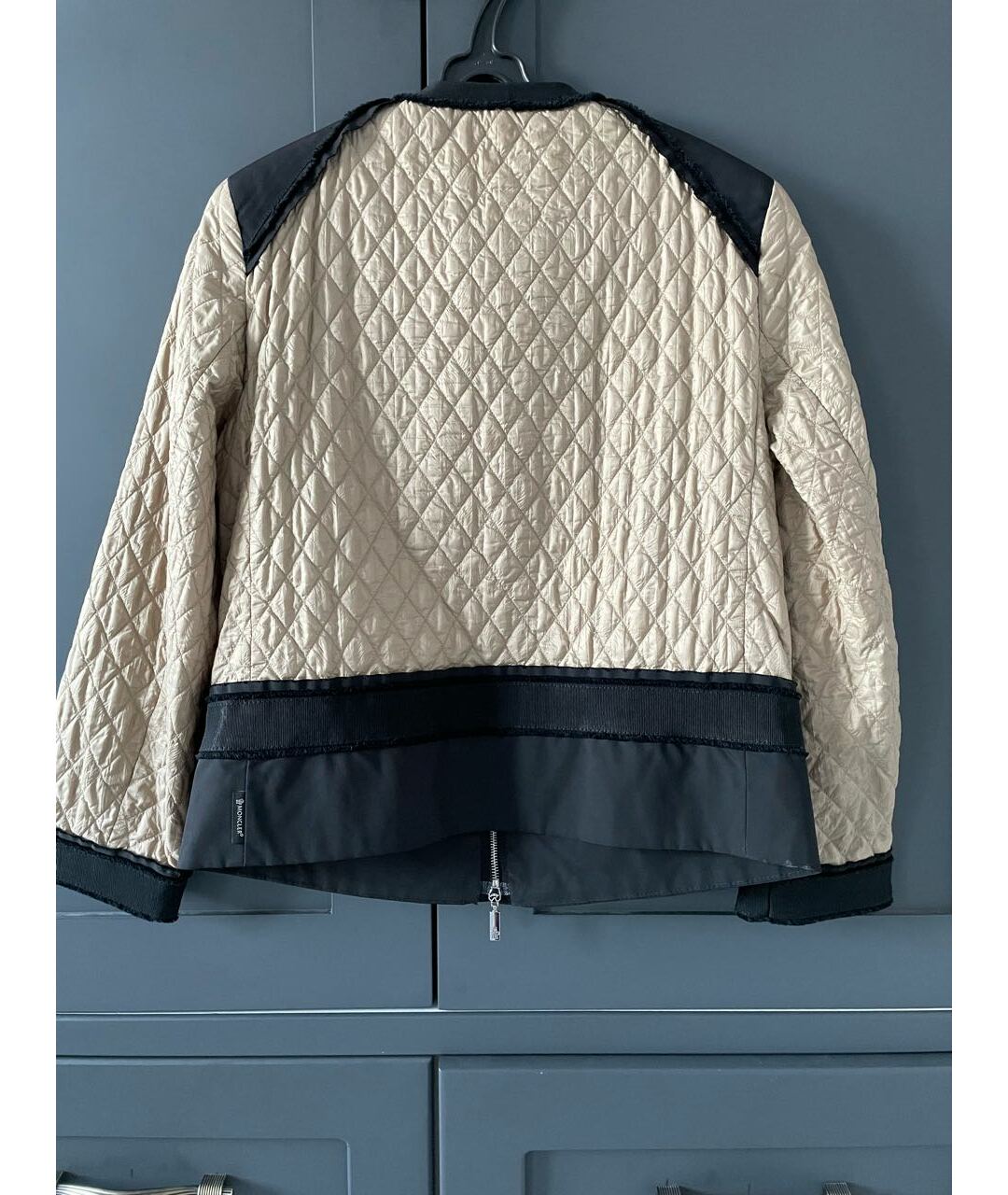 MONCLER Бежевая полиамидовая куртка, фото 2