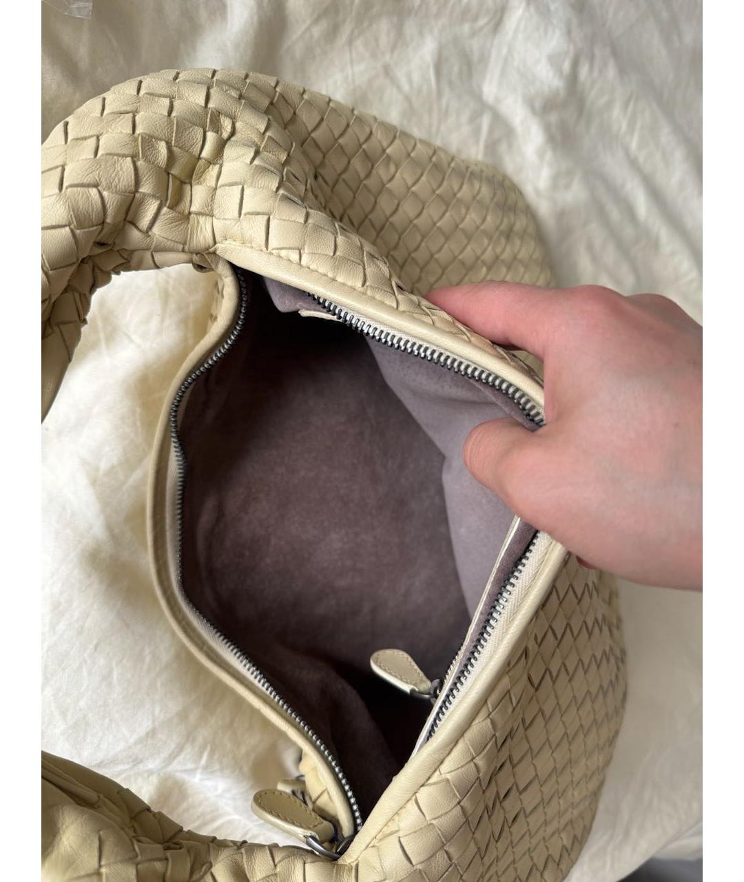 BOTTEGA VENETA Желтая кожаная сумка с короткими ручками, фото 5