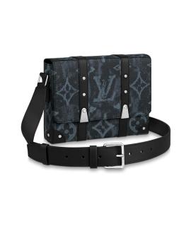 LOUIS VUITTON Сумка на плечо