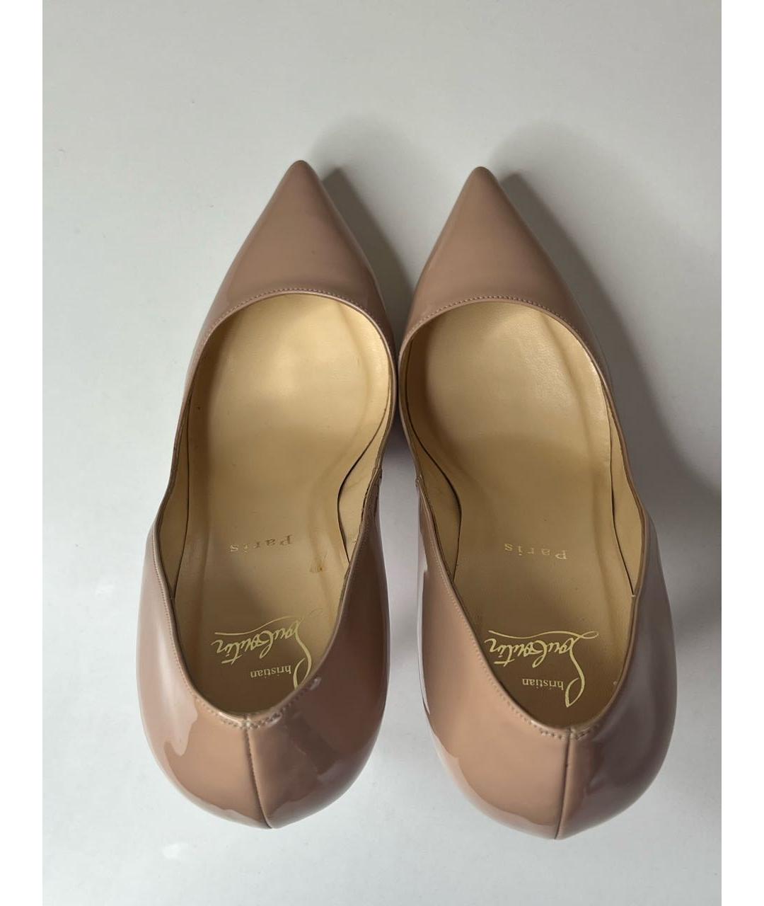 CHRISTIAN LOUBOUTIN Бежевые туфли из лакированной кожи, фото 3