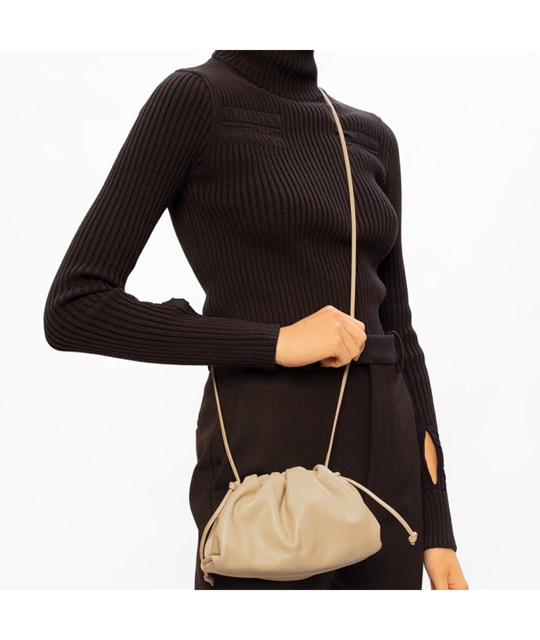 BOTTEGA VENETA Бежевая кожаная сумка через плечо, фото 5
