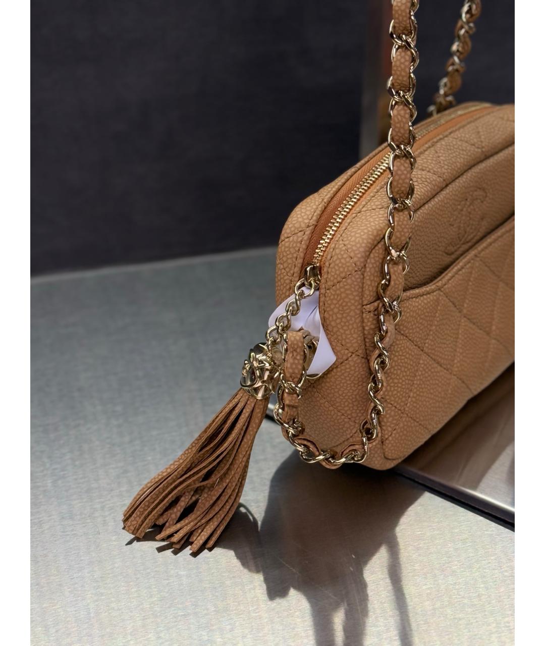 CHANEL Бежевая кожаная сумка через плечо, фото 4