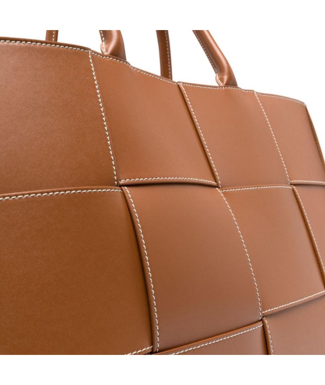 BOTTEGA VENETA Коричневая кожаная сумка тоут, фото 4