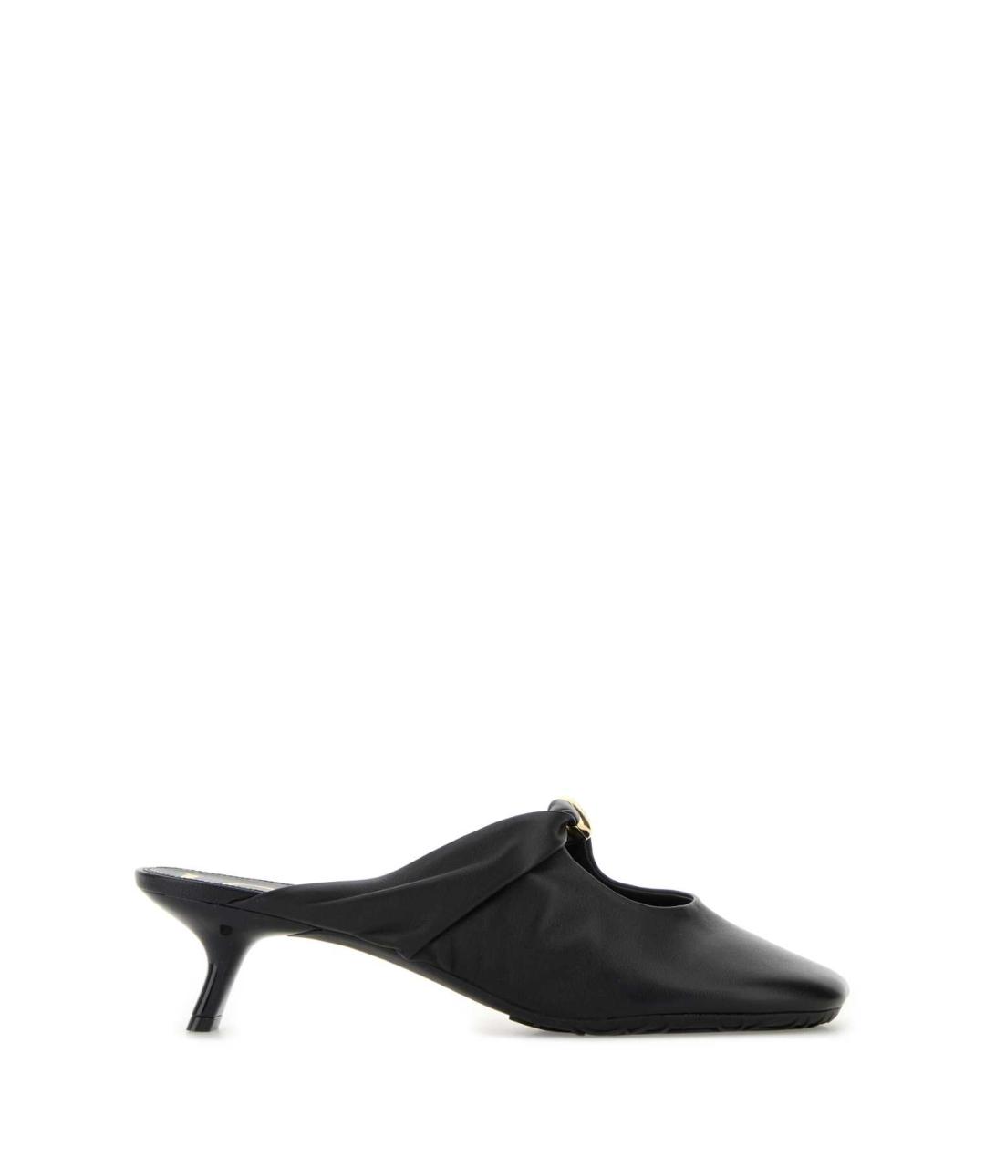 LOEWE Черные кожаные босоножки, фото 1