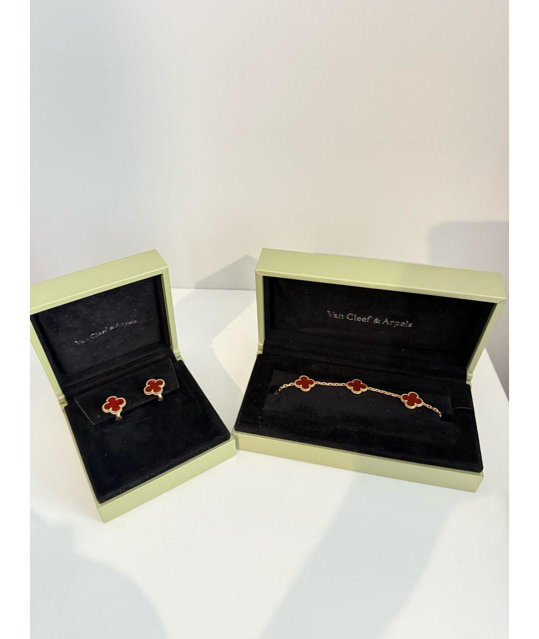 VAN CLEEF & ARPELS Бордовый комплект из желтого золота, фото 2