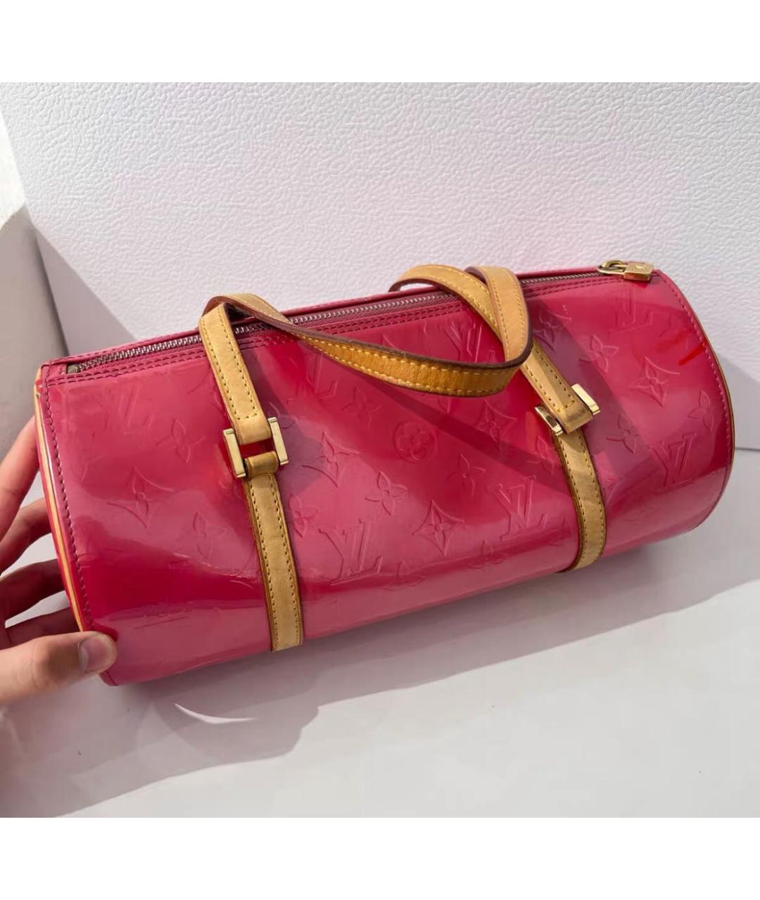 LOUIS VUITTON Красная сумка с короткими ручками из лакированной кожи, фото 7