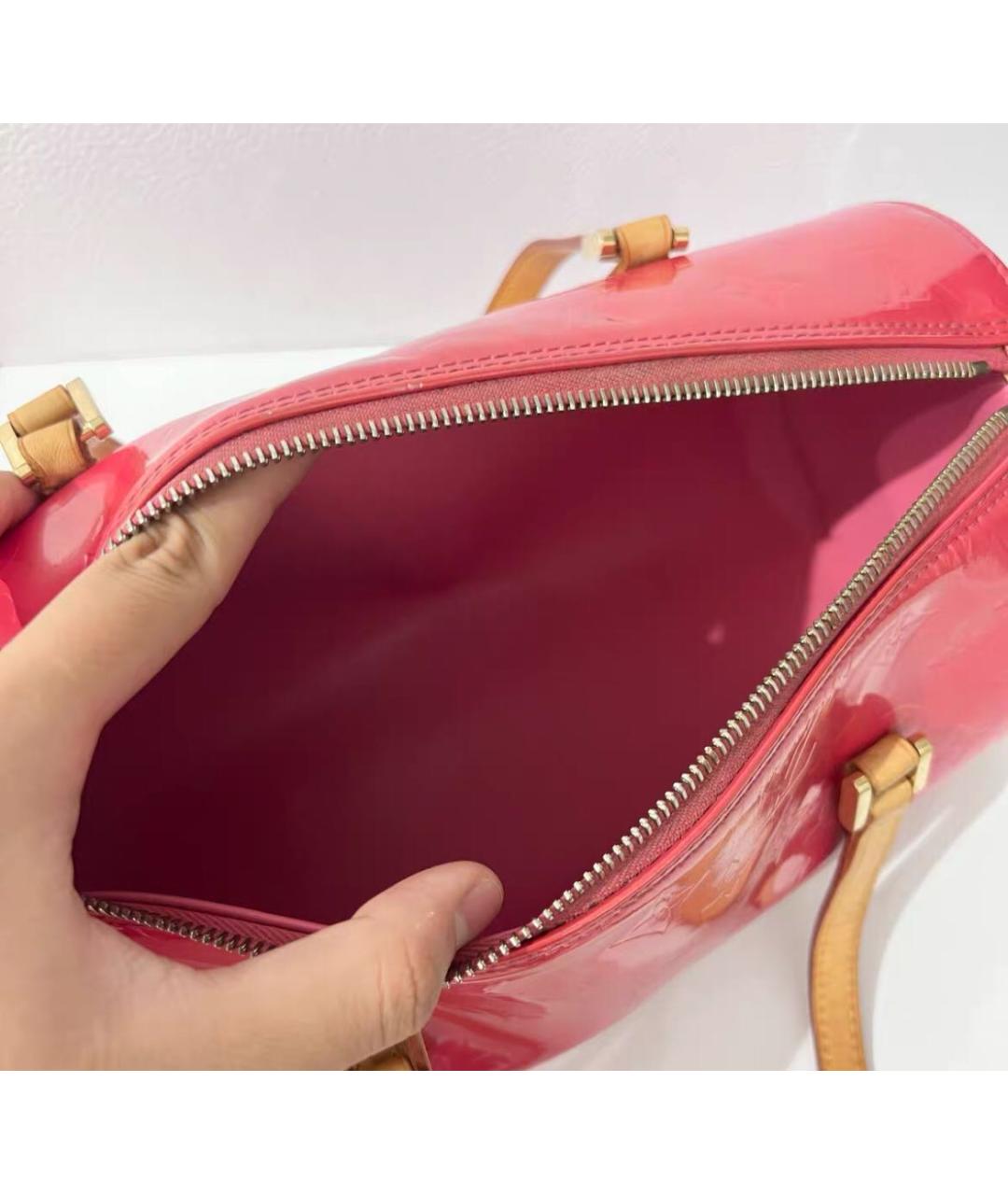 LOUIS VUITTON Красная сумка с короткими ручками из лакированной кожи, фото 5