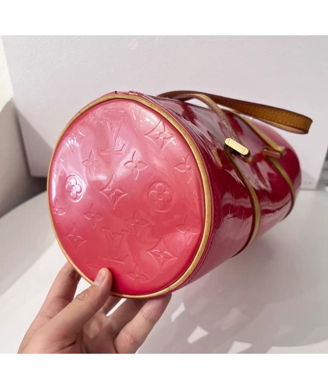 LOUIS VUITTON Красная сумка с короткими ручками из лакированной кожи, фото 4