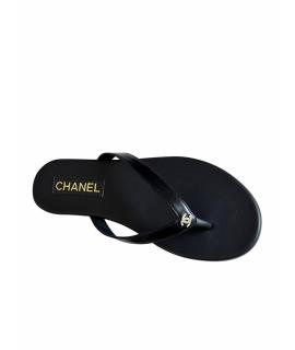 CHANEL Шлепанцы