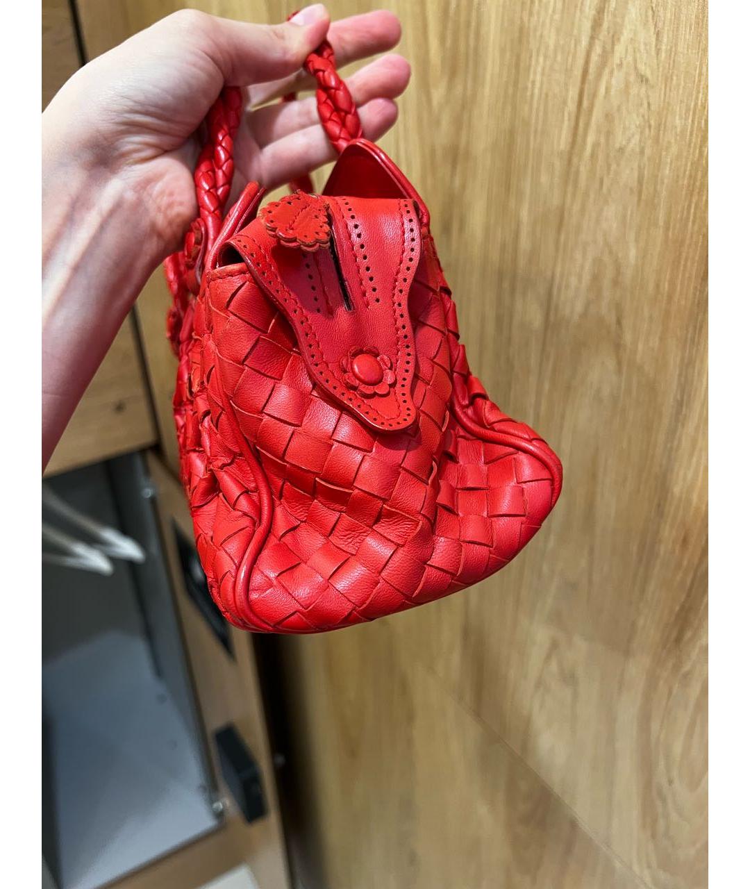 BOTTEGA VENETA Красная кожаная сумка с короткими ручками, фото 5