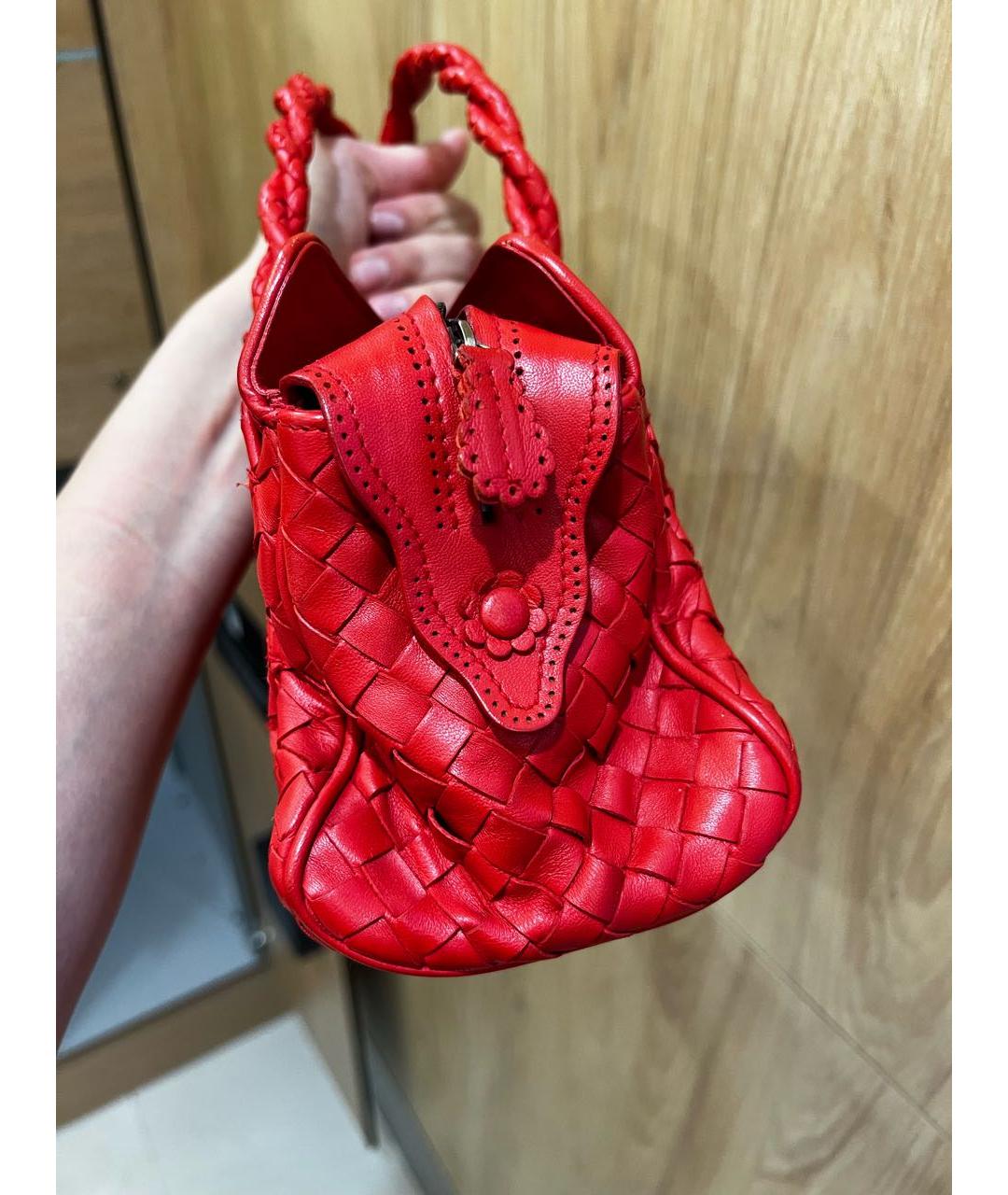 BOTTEGA VENETA Красная кожаная сумка с короткими ручками, фото 4