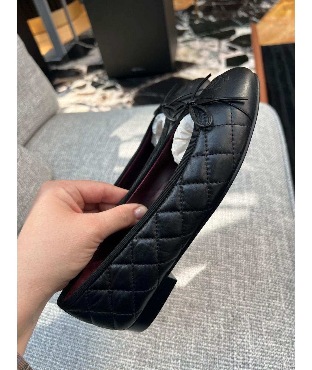 CHANEL Черные кожаные балетки, фото 5