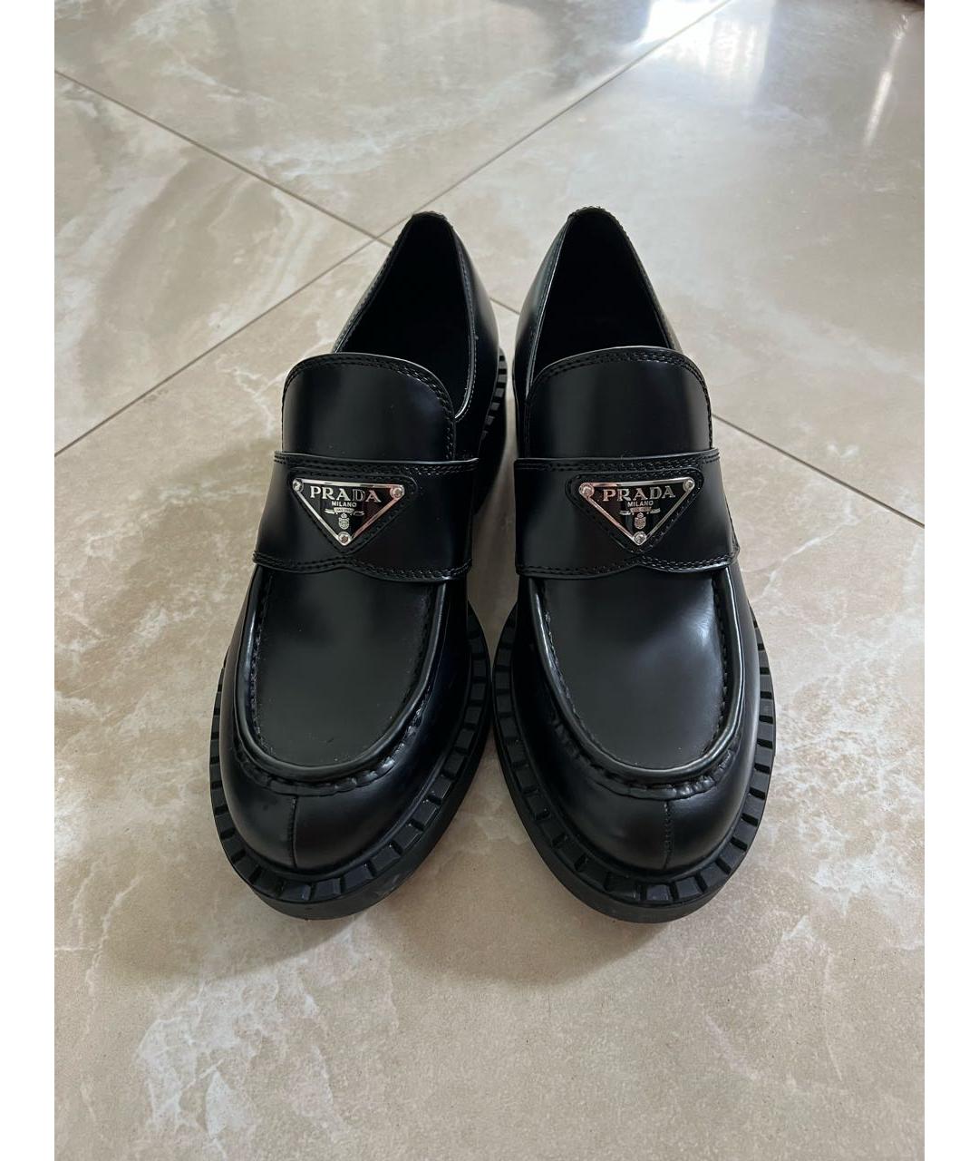 PRADA Черные кожаные лоферы, фото 3