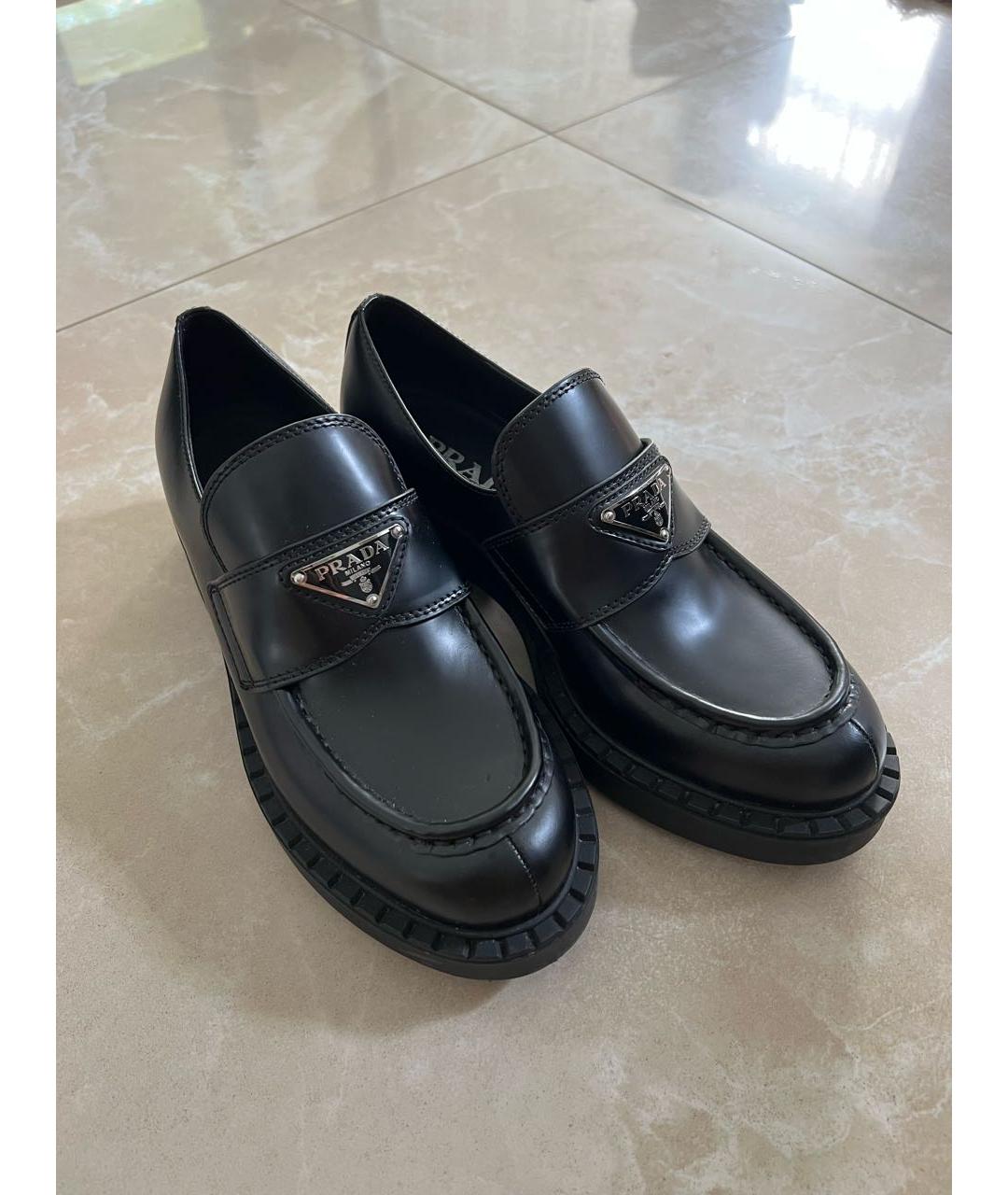 PRADA Черные кожаные лоферы, фото 2