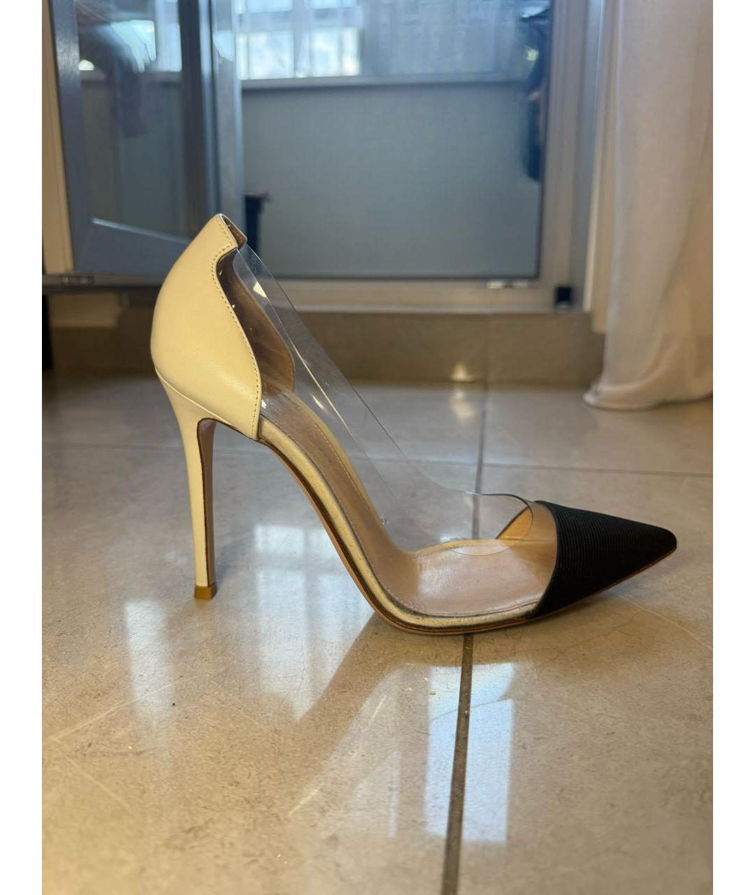GIANVITO ROSSI Бежевые туфли, фото 9