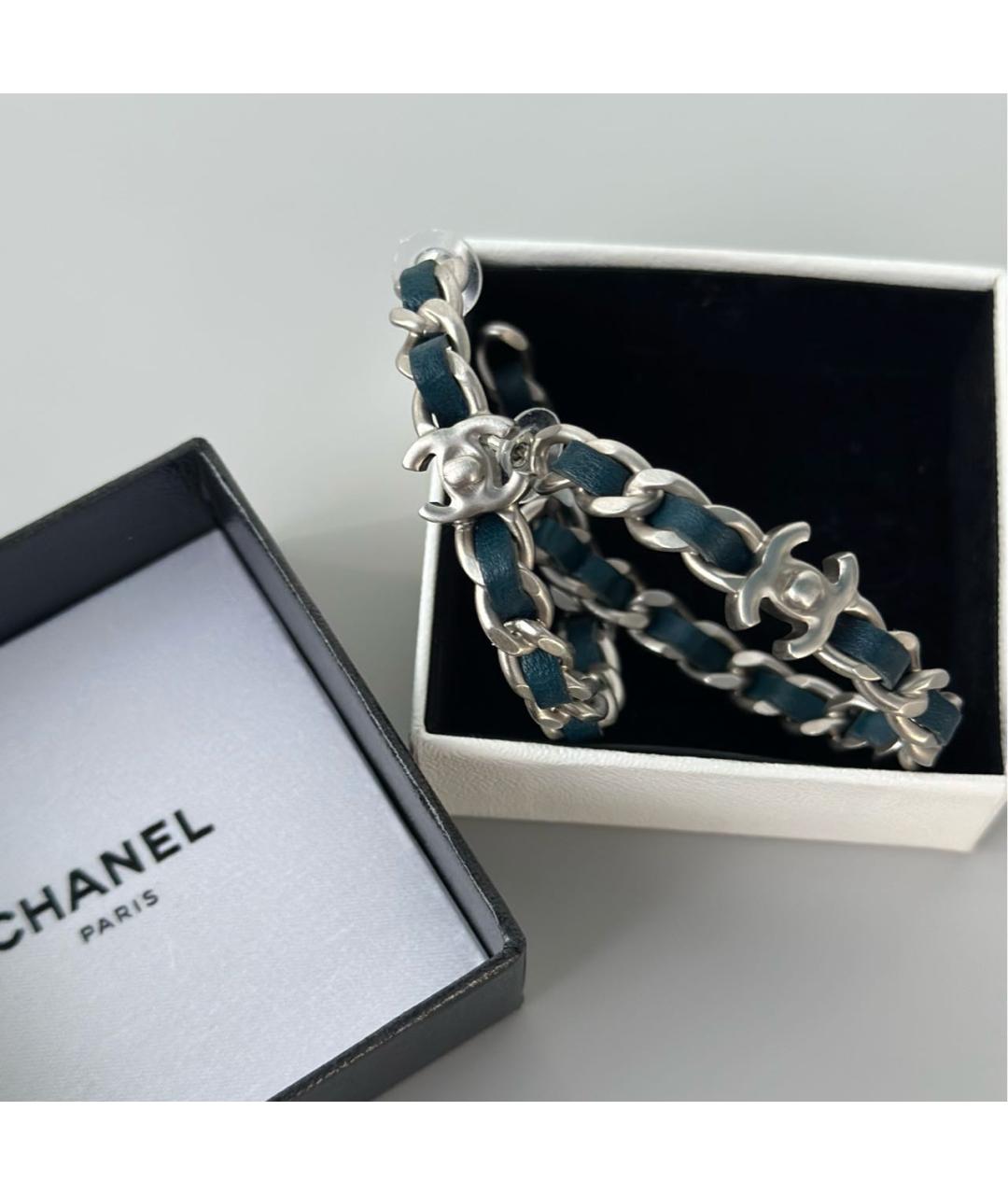 CHANEL Темно-синие металлические серьги, фото 3