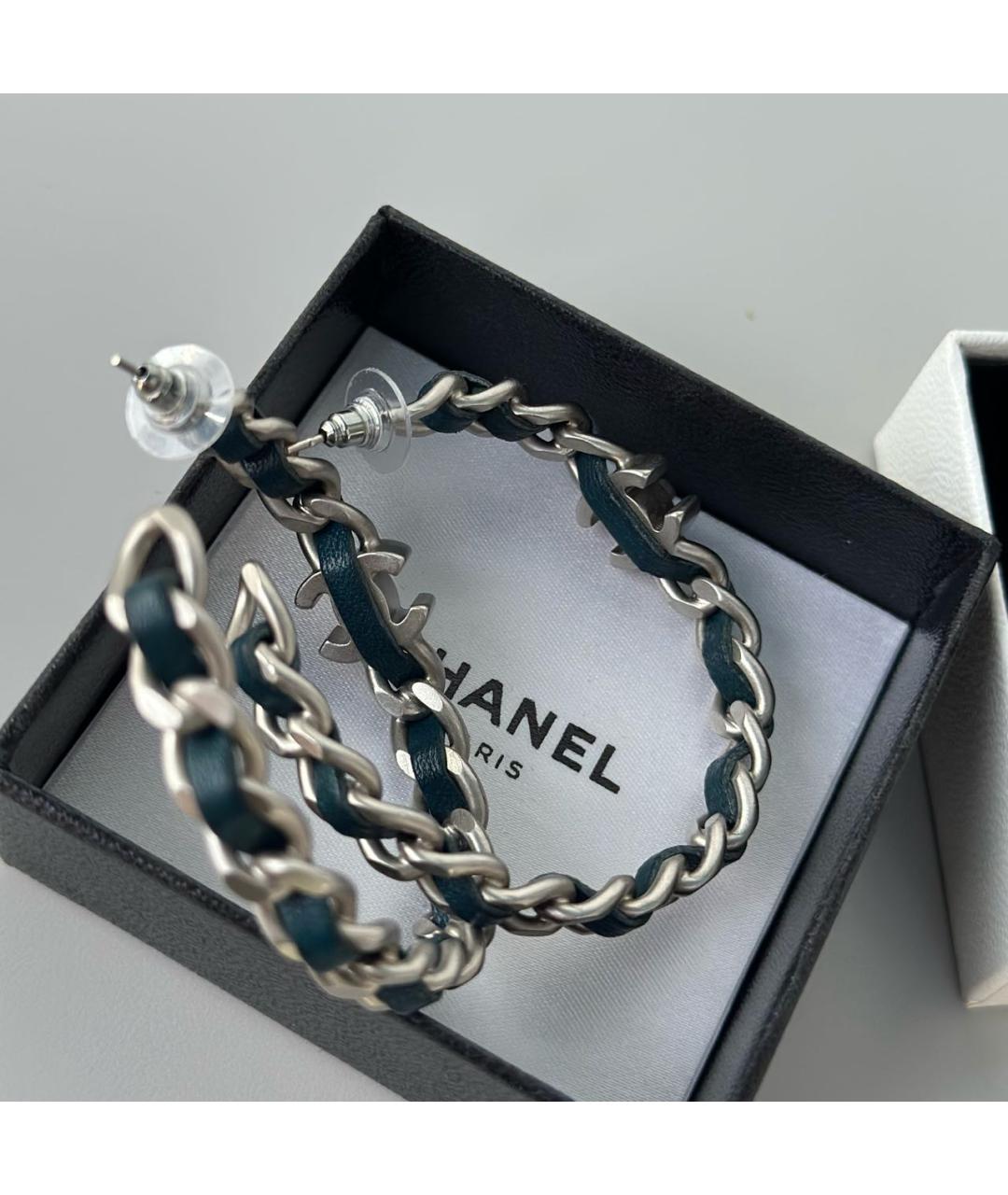 CHANEL Темно-синие металлические серьги, фото 4