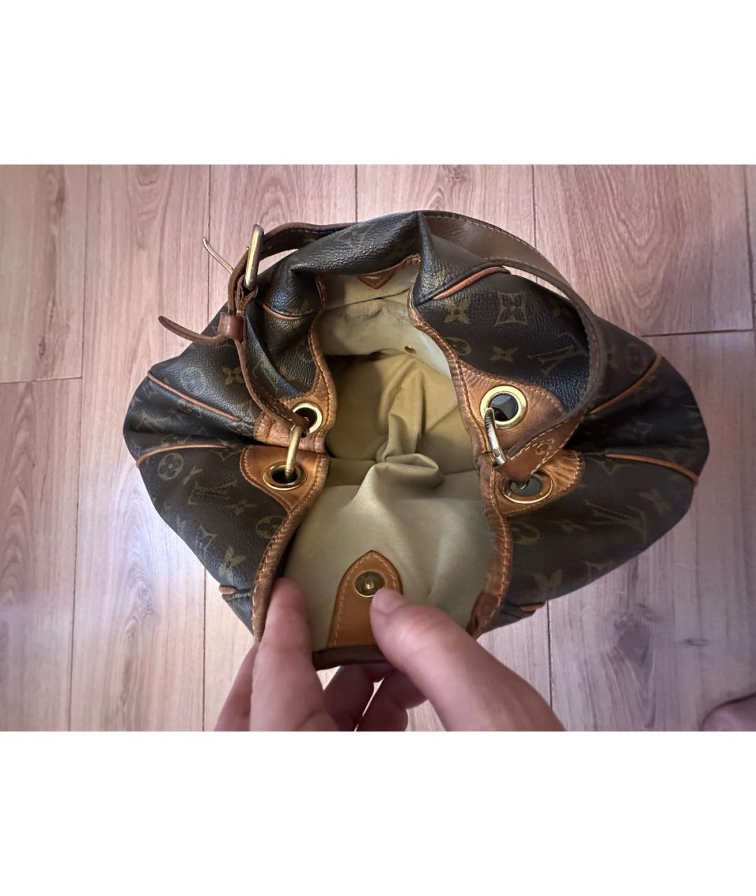 LOUIS VUITTON Коричневая сумка с короткими ручками, фото 4