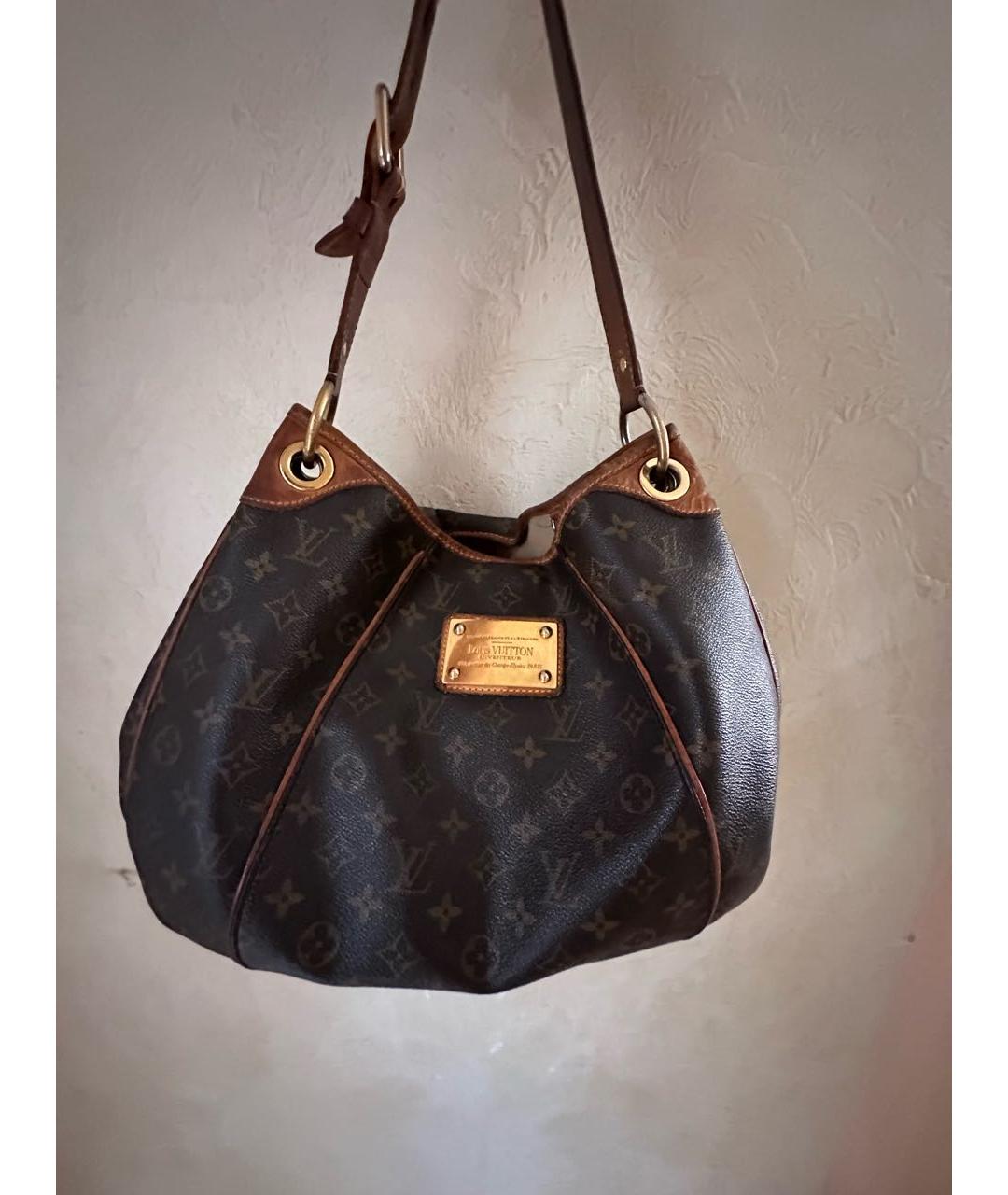 LOUIS VUITTON Коричневая сумка с короткими ручками, фото 2