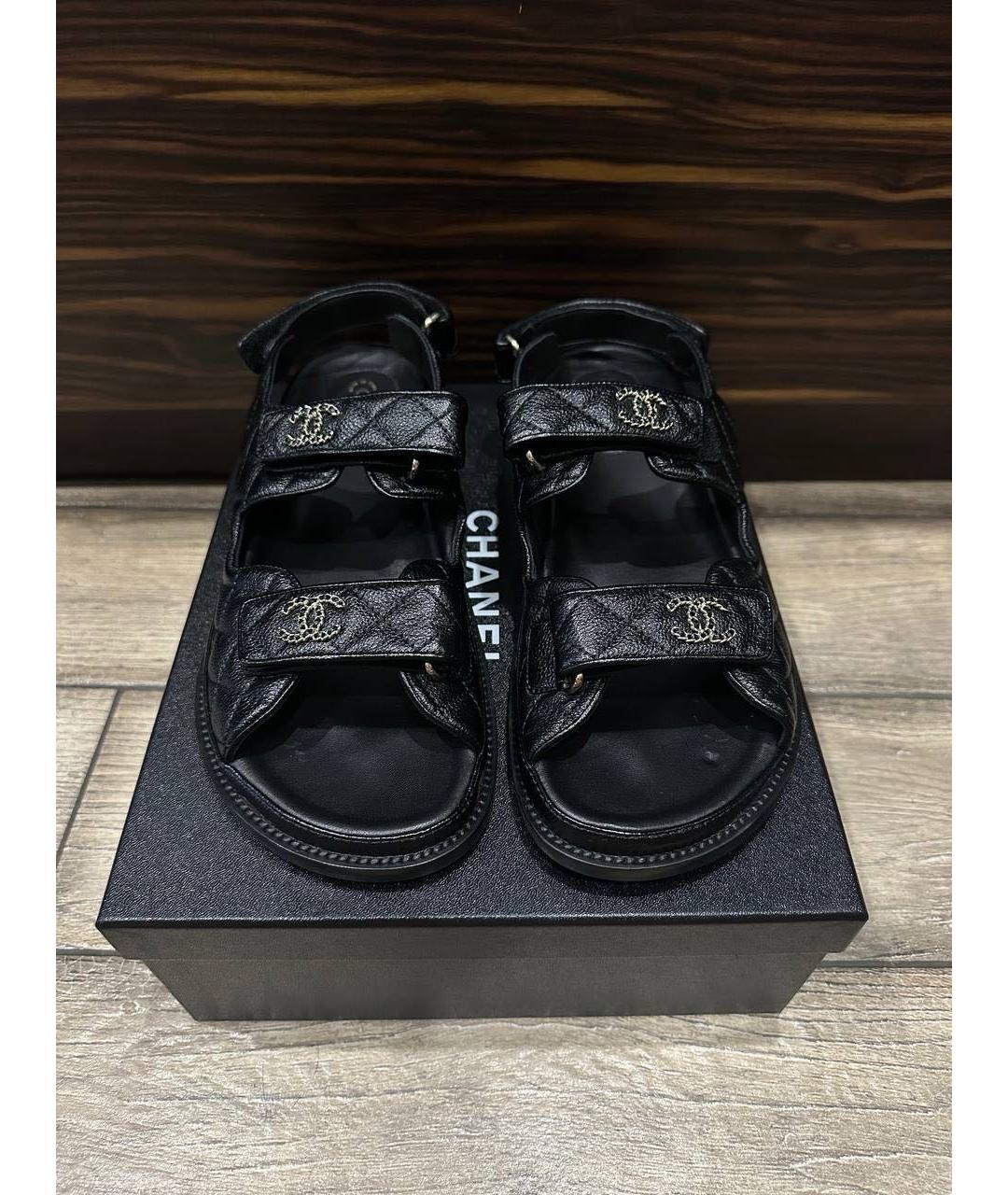 CHANEL Черные кожаные босоножки, фото 2