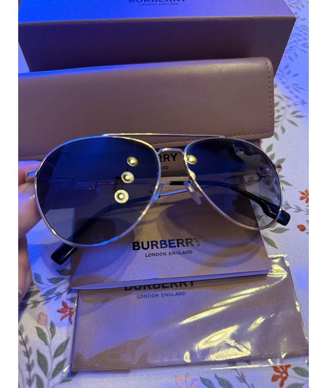 BURBERRY Золотые металлические солнцезащитные очки, фото 2