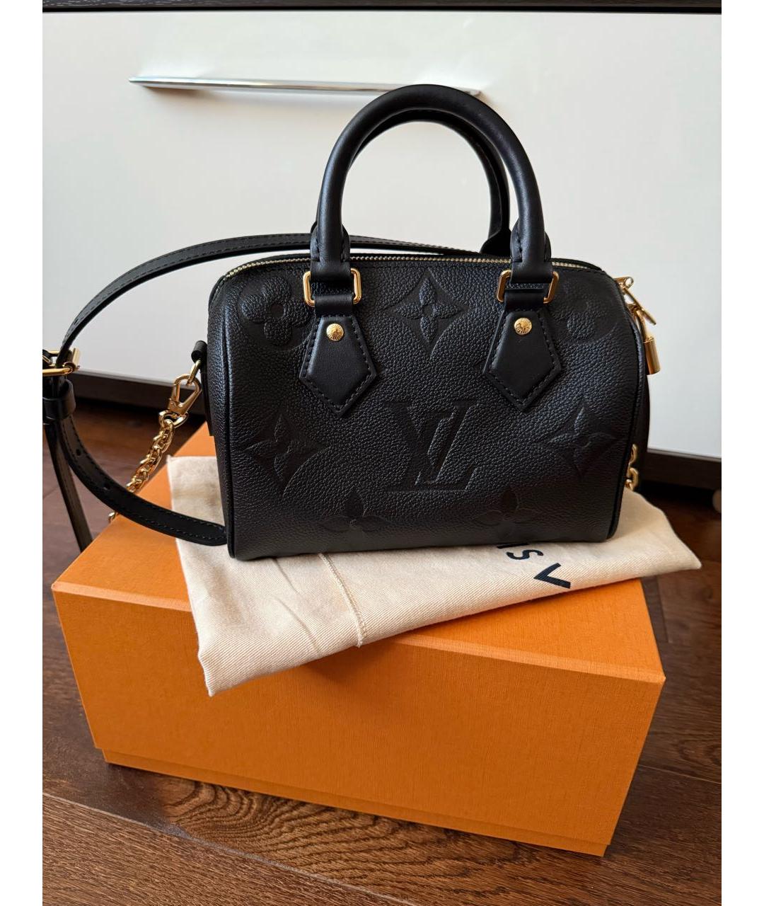 LOUIS VUITTON Черная кожаная сумка через плечо, фото 9