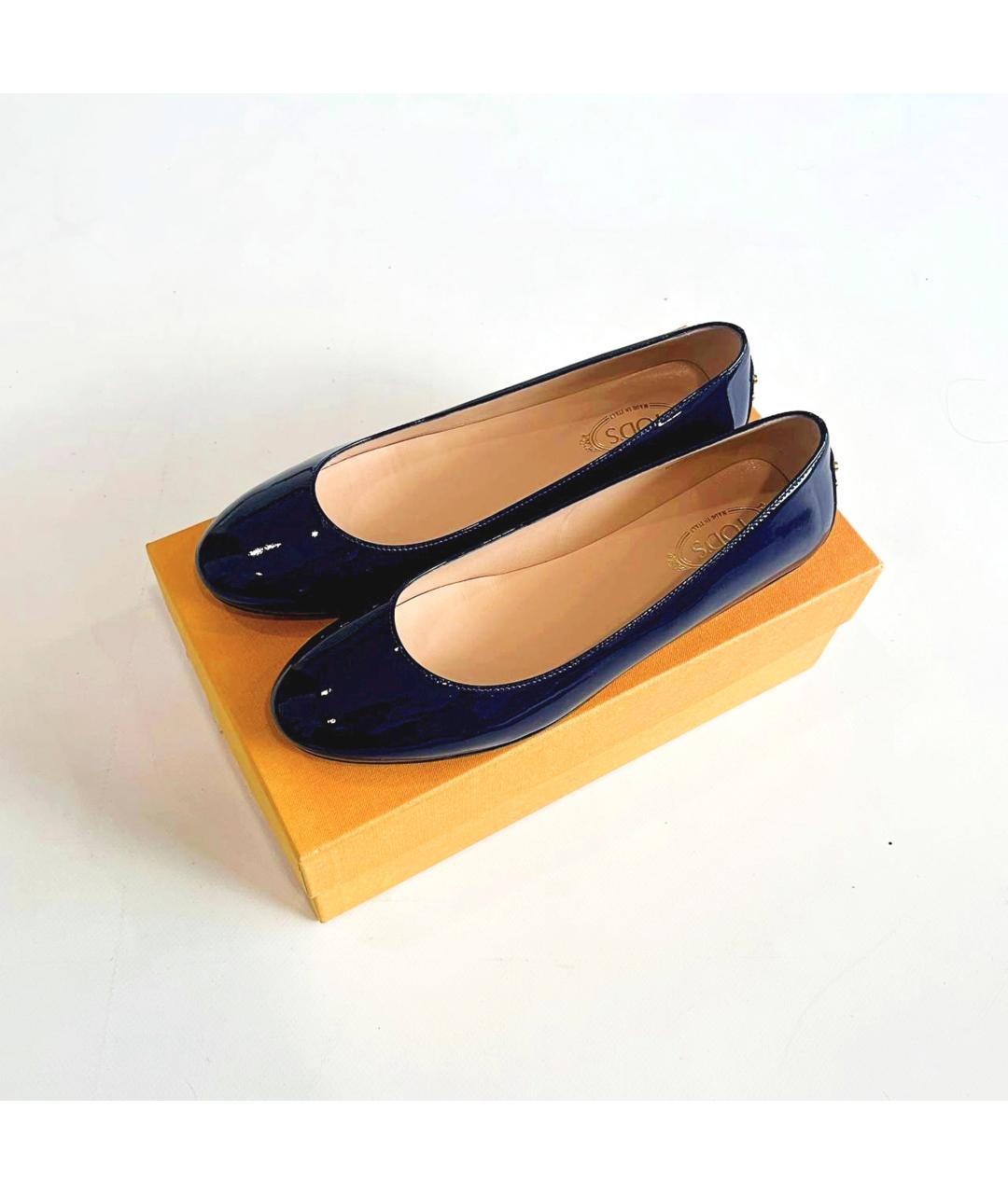 TOD'S Синие балетки из лакированной кожи, фото 2