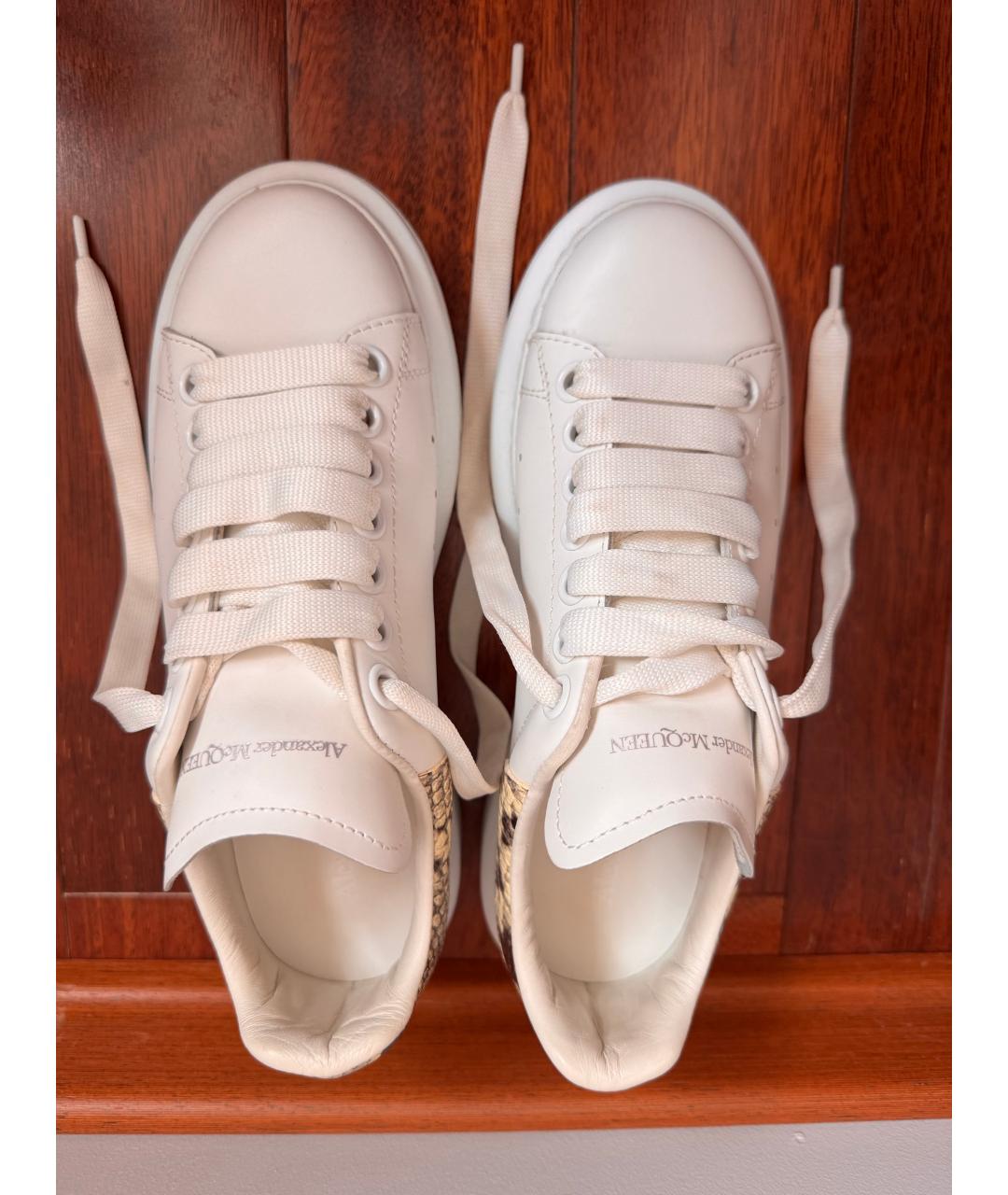 ALEXANDER MCQUEEN Белые кожаные кеды, фото 3