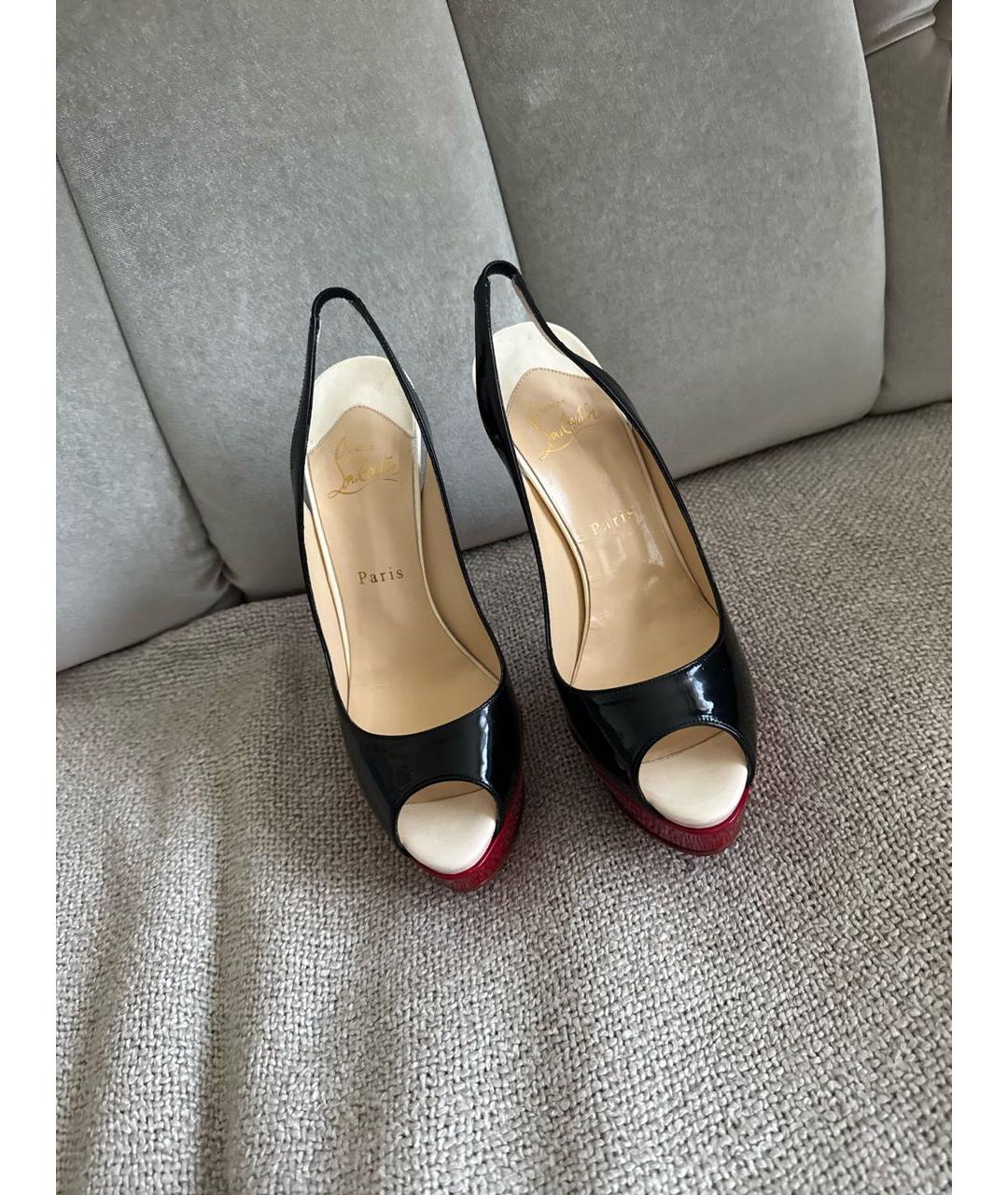 CHRISTIAN LOUBOUTIN Черные босоножки из лакированной кожи, фото 2
