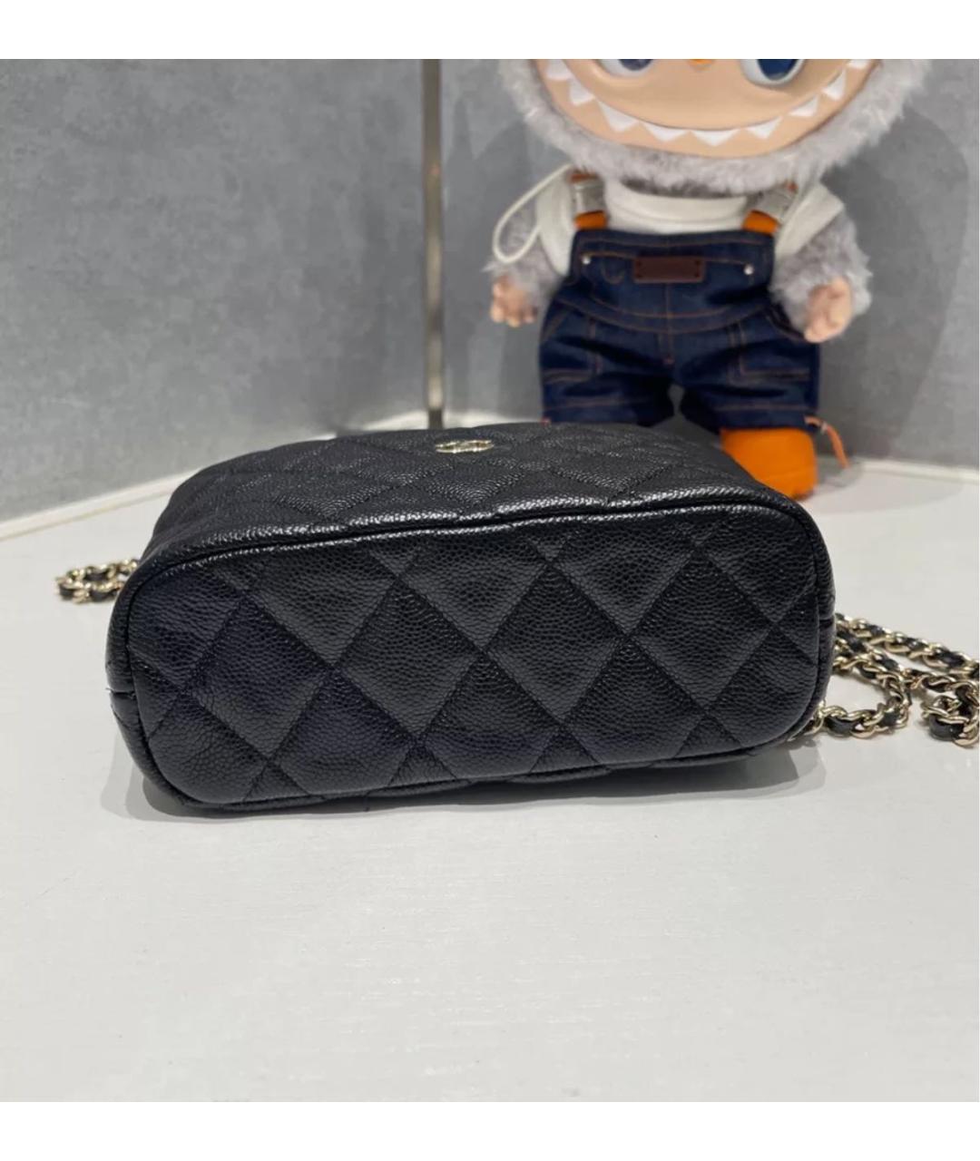 CHANEL Черная кожаная сумка с короткими ручками, фото 6