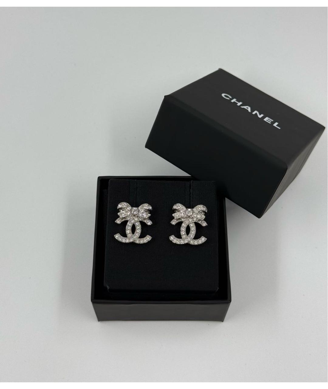 CHANEL Серебряные металлические серьги, фото 4