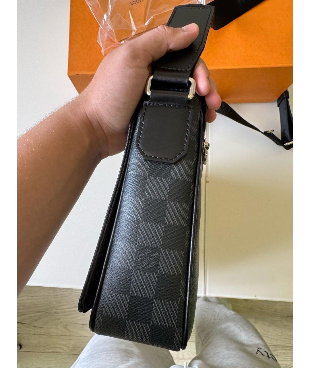 LOUIS VUITTON Черная сумка на плечо, фото 3