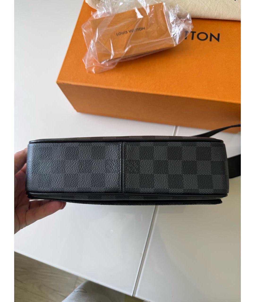 LOUIS VUITTON Черная сумка на плечо, фото 5