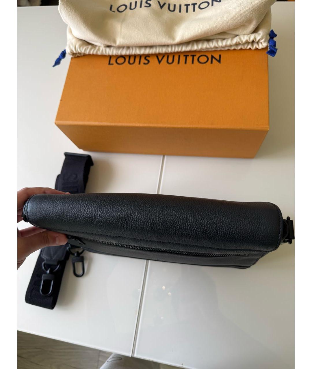 LOUIS VUITTON Черная кожаная сумка на плечо, фото 5