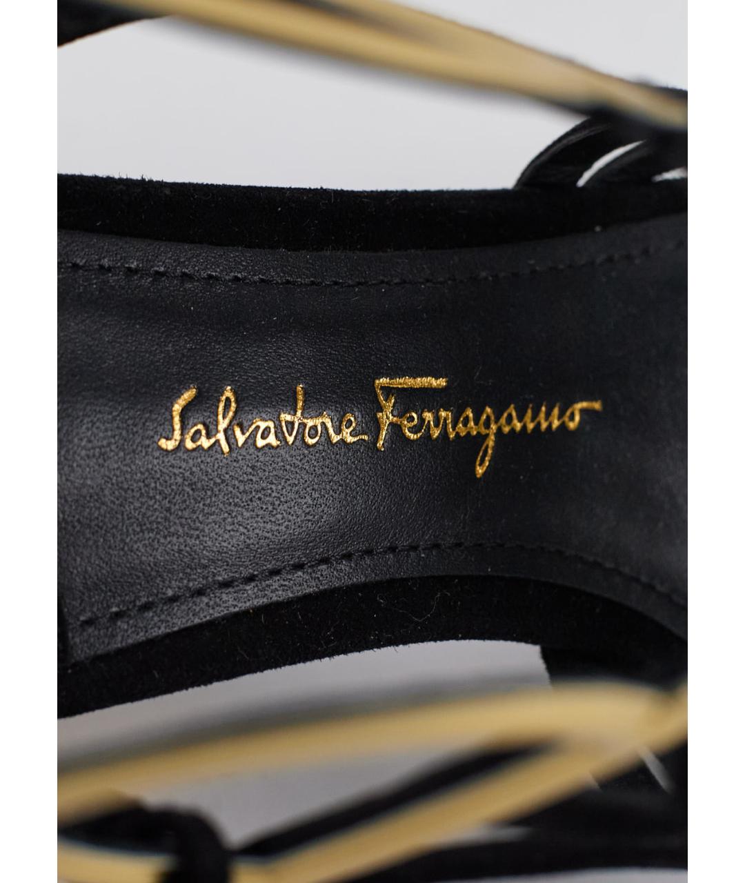 FERRAGAMO Черные замшевые босоножки, фото 5
