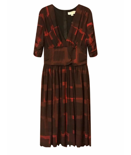 

Повседневное платье BURBERRY