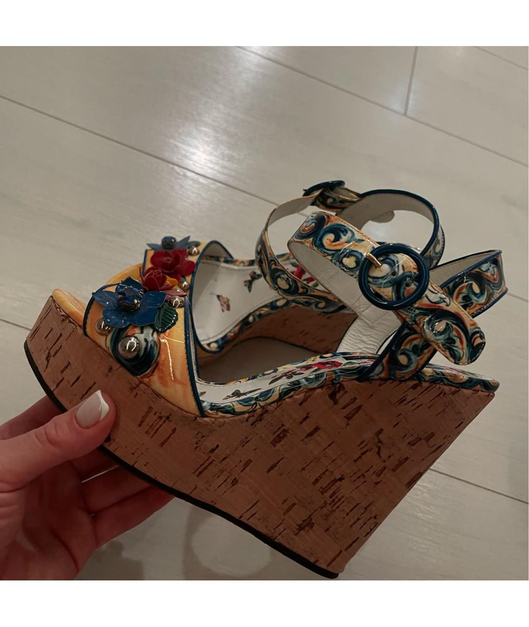 DOLCE&GABBANA Мульти босоножки из лакированной кожи, фото 9
