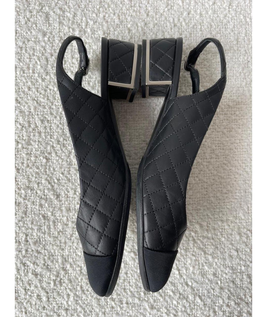 CHANEL Черные кожаные туфли, фото 4