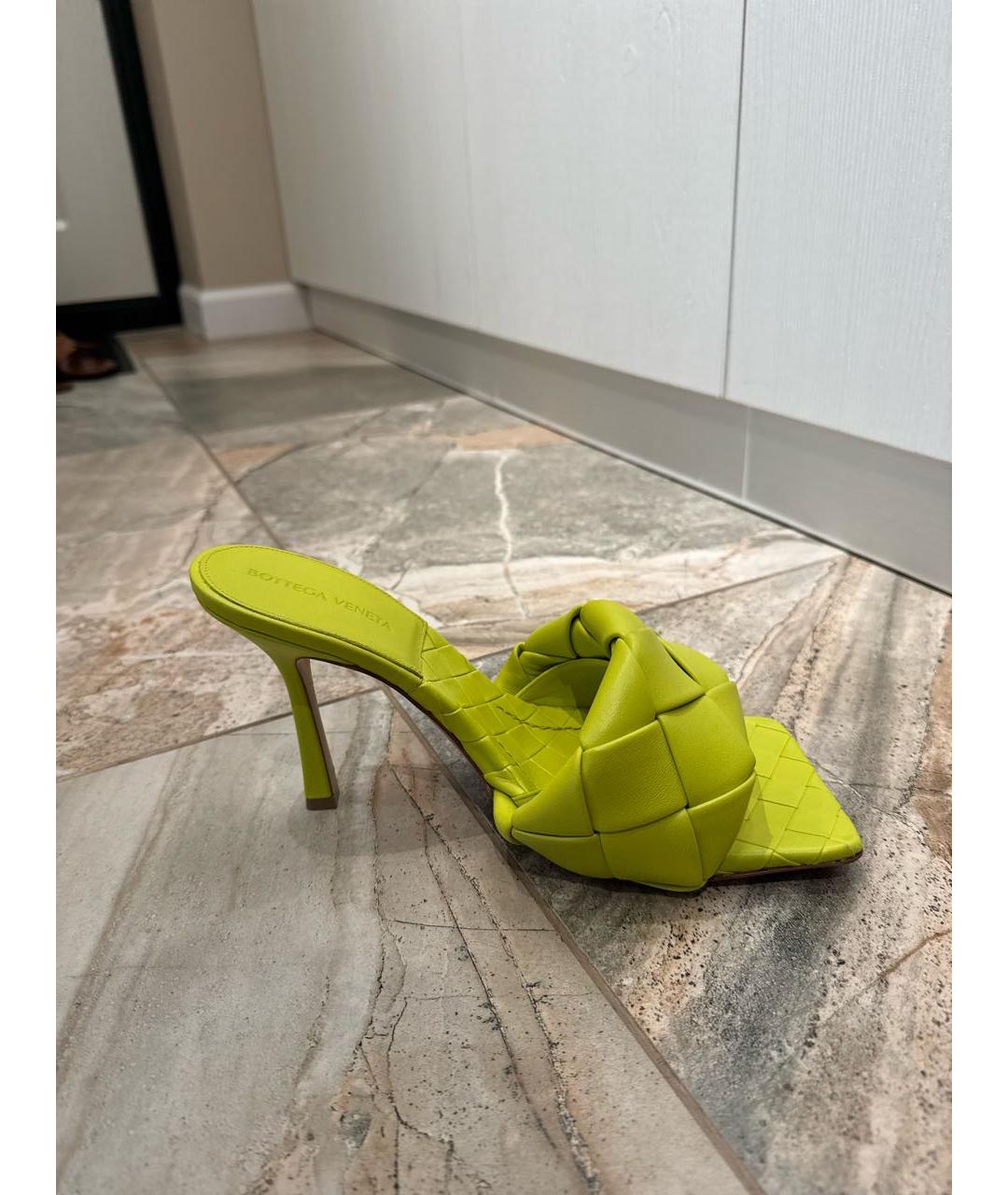 BOTTEGA VENETA Зеленые кожаные мюли, фото 5